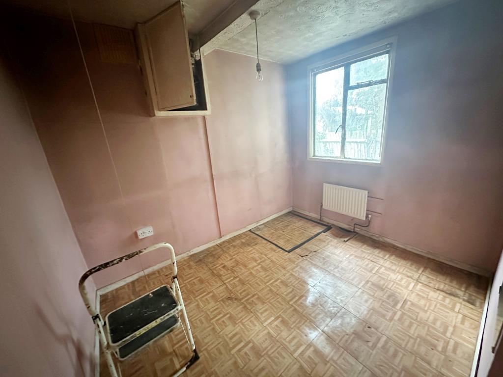Lot: 79 - DILAPIDATED DETACHED BUNGALOW - Bedroom two